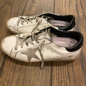 Golden Goose superstar size 39